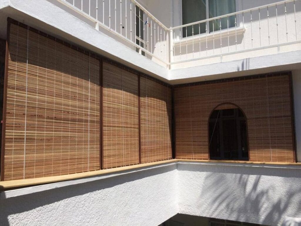 Store mauricien bambou