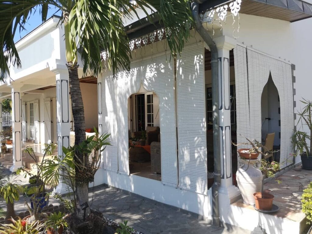 Store mauricien blanc